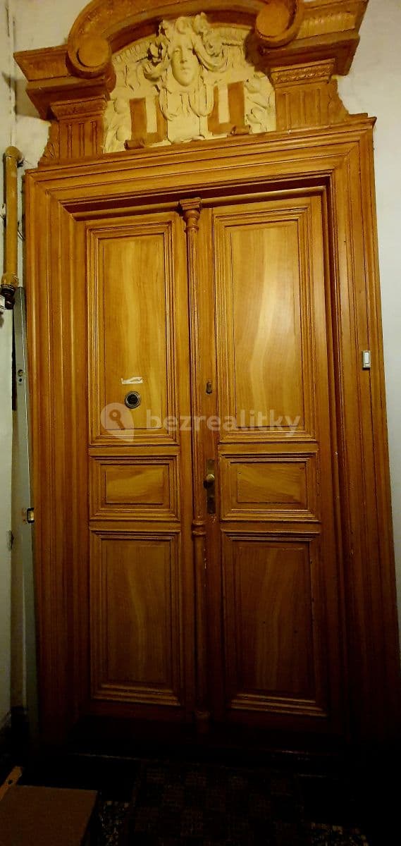 Prenájom bytu 1-izbový 30 m², Křižíkova, Praha, Praha Prenájom bytu 1-izbový 30 m², Křižíkova, Praha, Praha