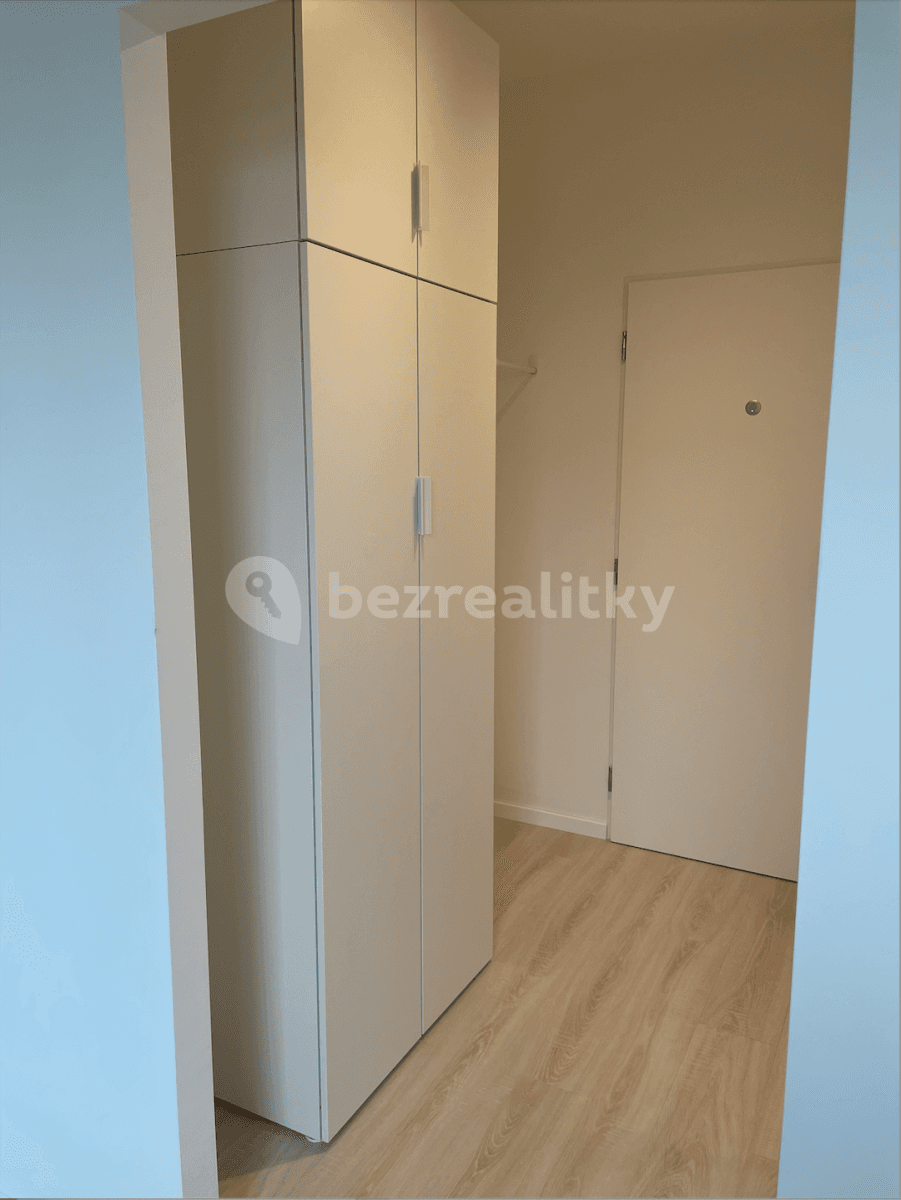 Prenájom bytu 1-izbový 23 m², Poděbradská, Praha, Praha Prenájom bytu 1-izbový 23 m², Poděbradská, Praha, Praha