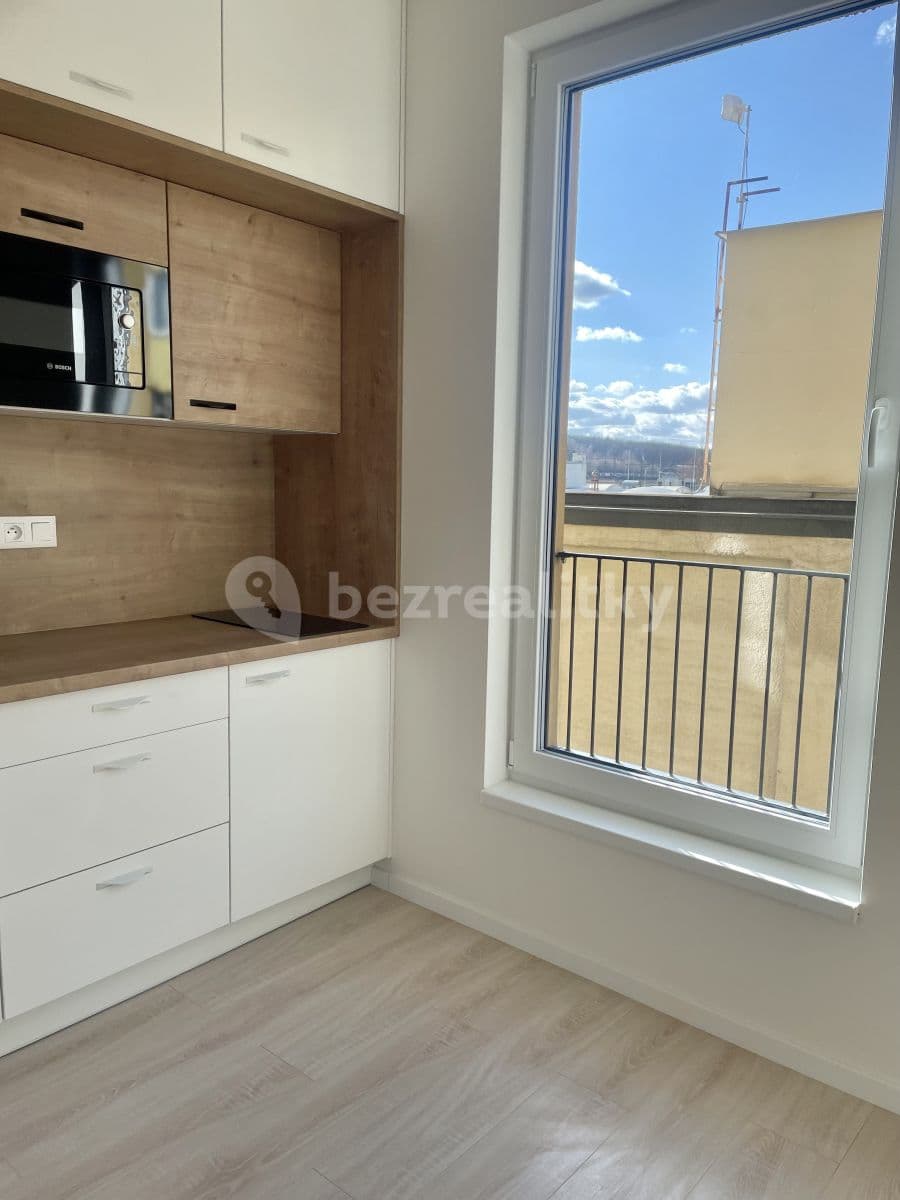 Prenájom bytu 1-izbový 23 m², Poděbradská, Praha, Praha Prenájom bytu 1-izbový 23 m², Poděbradská, Praha, Praha