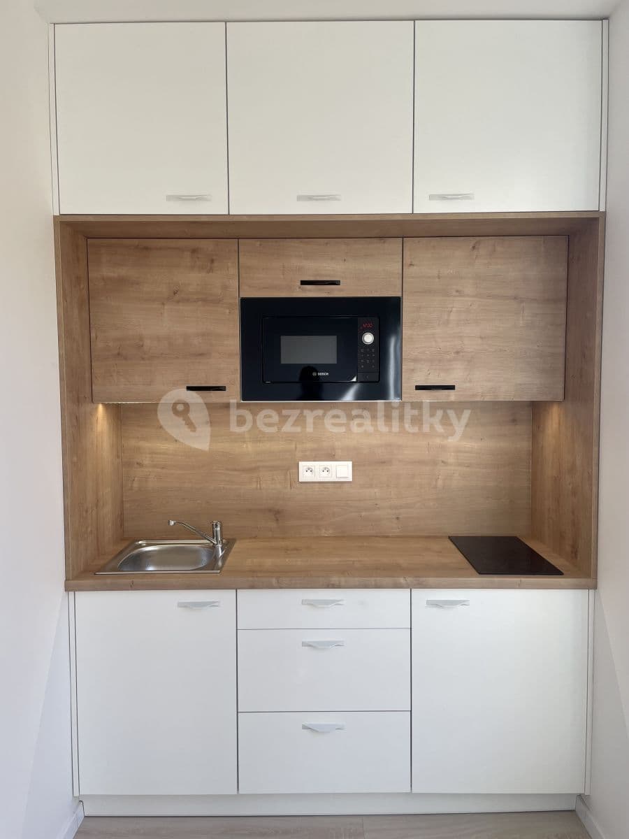 Prenájom bytu 1-izbový 23 m², Poděbradská, Praha, Praha Prenájom bytu 1-izbový 23 m², Poděbradská, Praha, Praha