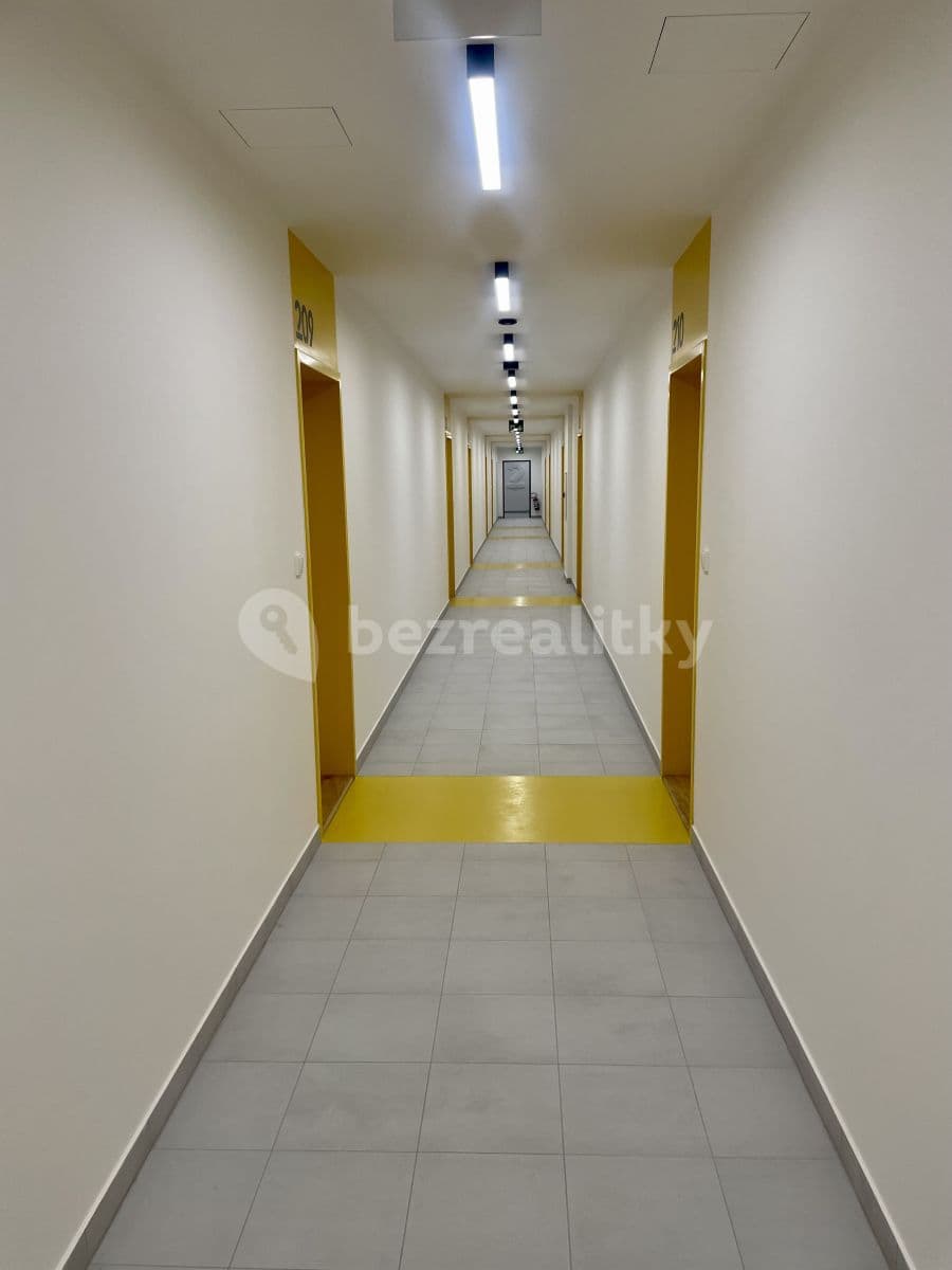 Prenájom bytu 1-izbový 23 m², Poděbradská, Praha, Praha Prenájom bytu 1-izbový 23 m², Poděbradská, Praha, Praha