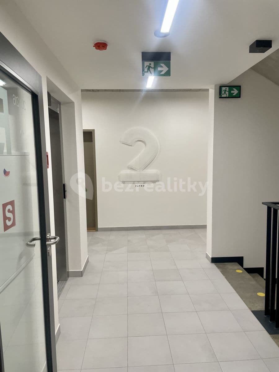 Prenájom bytu 1-izbový 23 m², Poděbradská, Praha, Praha Prenájom bytu 1-izbový 23 m², Poděbradská, Praha, Praha