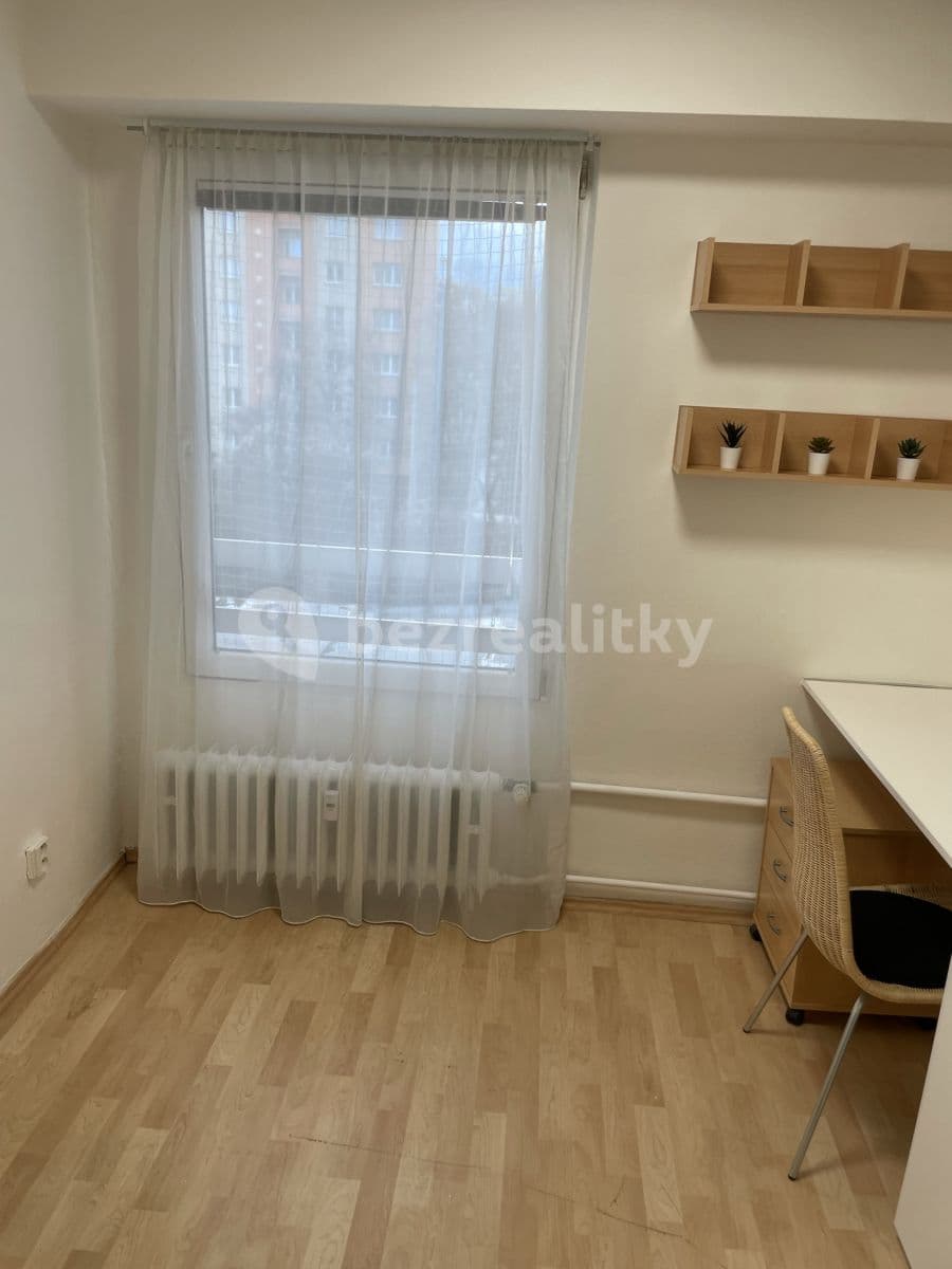 Prenájom bytu 3-izbový 55 m², Evropská, Praha, Praha Prenájom bytu 3-izbový 55 m², Evropská, Praha, Praha