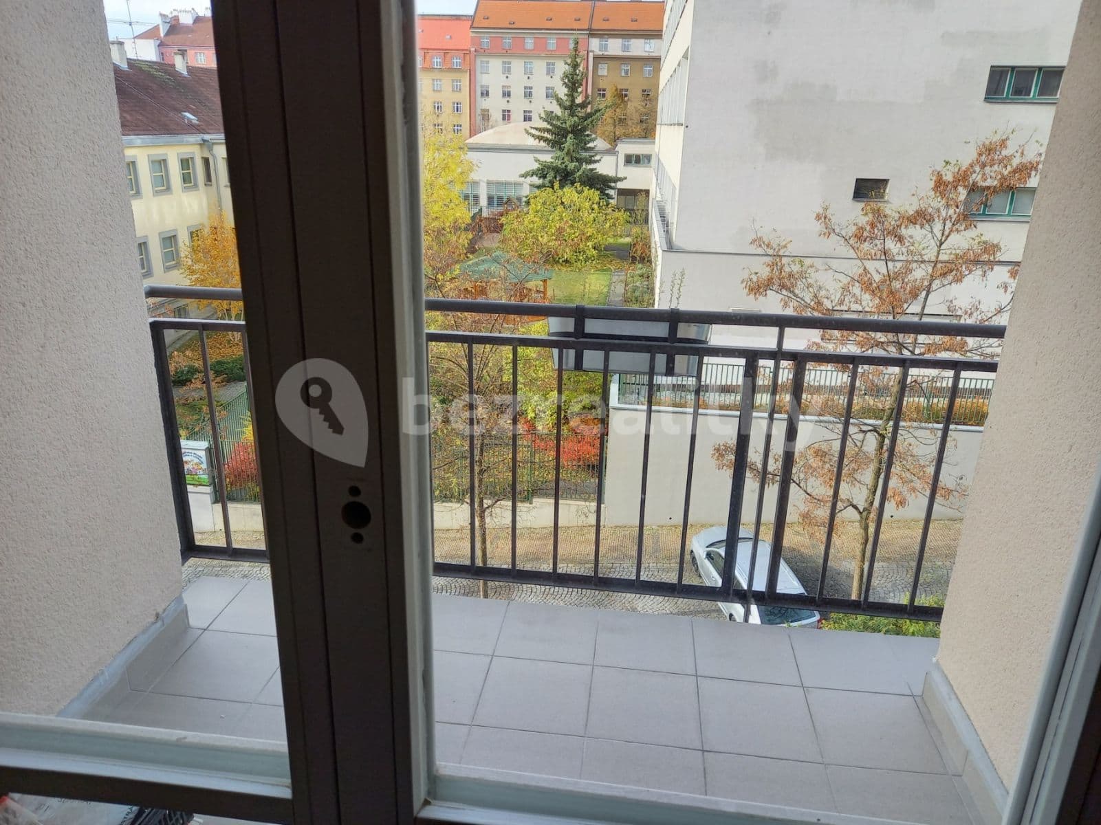 Prenájom bytu 2-izbový 66 m², náměstí Jiřího z Lobkovic, Praha, Praha Prenájom bytu 2-izbový 66 m², náměstí Jiřího z Lobkovic, Praha, Praha