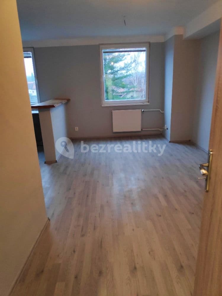 Prenájom bytu 1-izbový 40 m², Heřmanského, Heřmanův Městec, Pardubický kraj Prenájom bytu 1-izbový 40 m², Heřmanského, Heřmanův Městec, Pardubický kraj