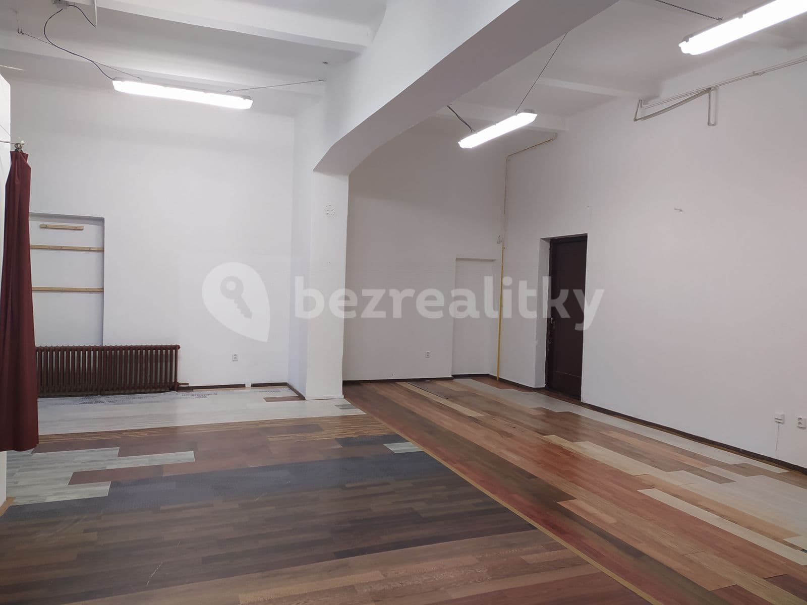 Prenájom nebytového priestoru 110 m², Ostrava, Moravskoslezský kraj Prenájom nebytového priestoru 110 m², Ostrava, Moravskoslezský kraj