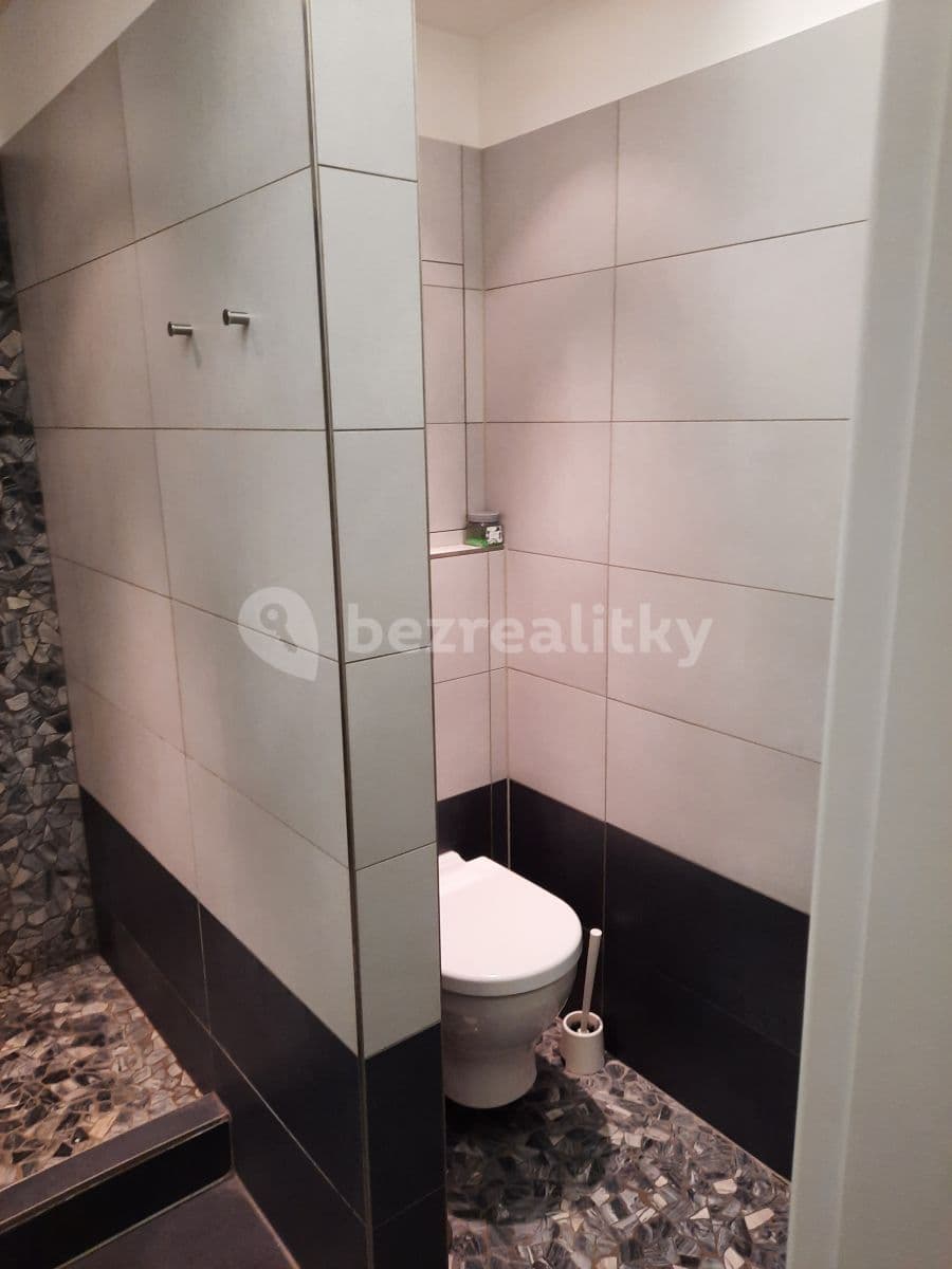 Prenájom bytu 1-izbový 30 m², Högrova, Brno, Jihomoravský kraj Prenájom bytu 1-izbový 30 m², Högrova, Brno, Jihomoravský kraj