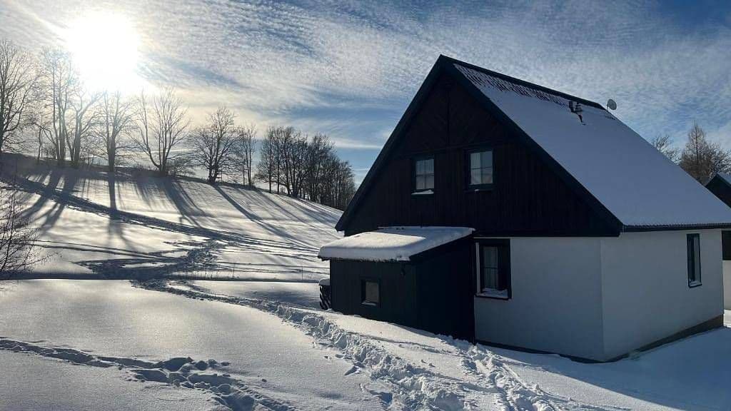 Prenájom rekreačného objektu, Černý Důl, Královéhradecký kraj Prenájom rekreačného objektu, Černý Důl, Královéhradecký kraj