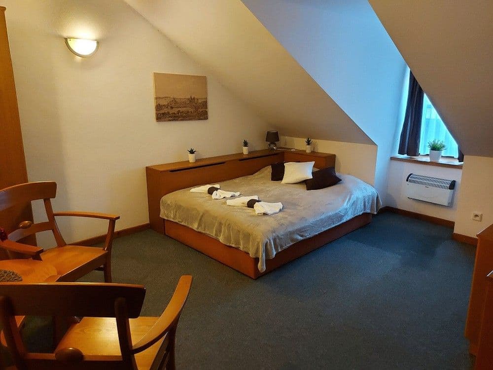 Predaj nebytového priestoru 429 m², U Horní brány, Broumov, Královéhradecký kraj Predaj nebytového priestoru 429 m², U Horní brány, Broumov, Královéhradecký kraj