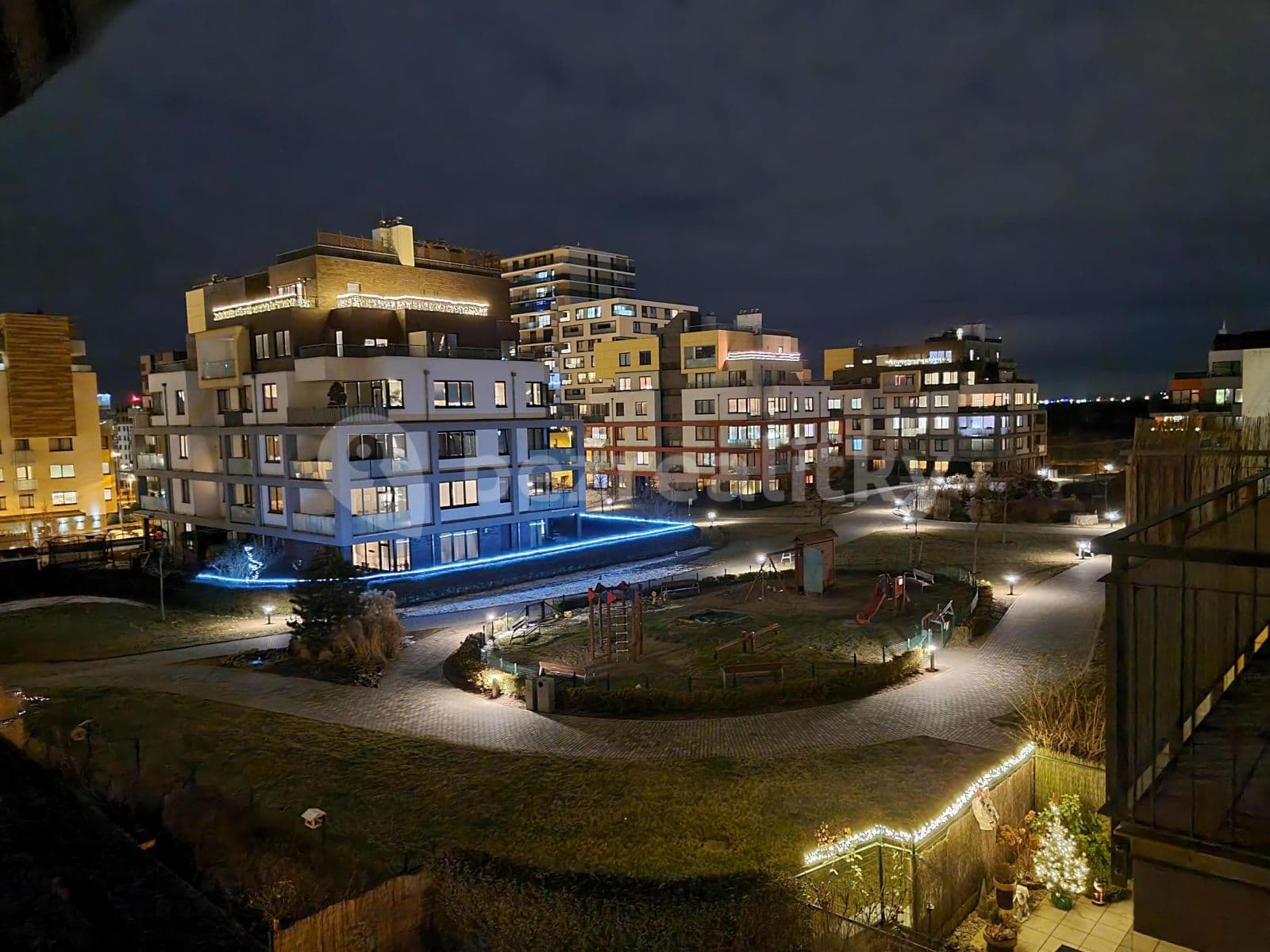 Prenájom bytu 3-izbový 94 m², Laurinova, Praha, Praha Prenájom bytu 3-izbový 94 m², Laurinova, Praha, Praha