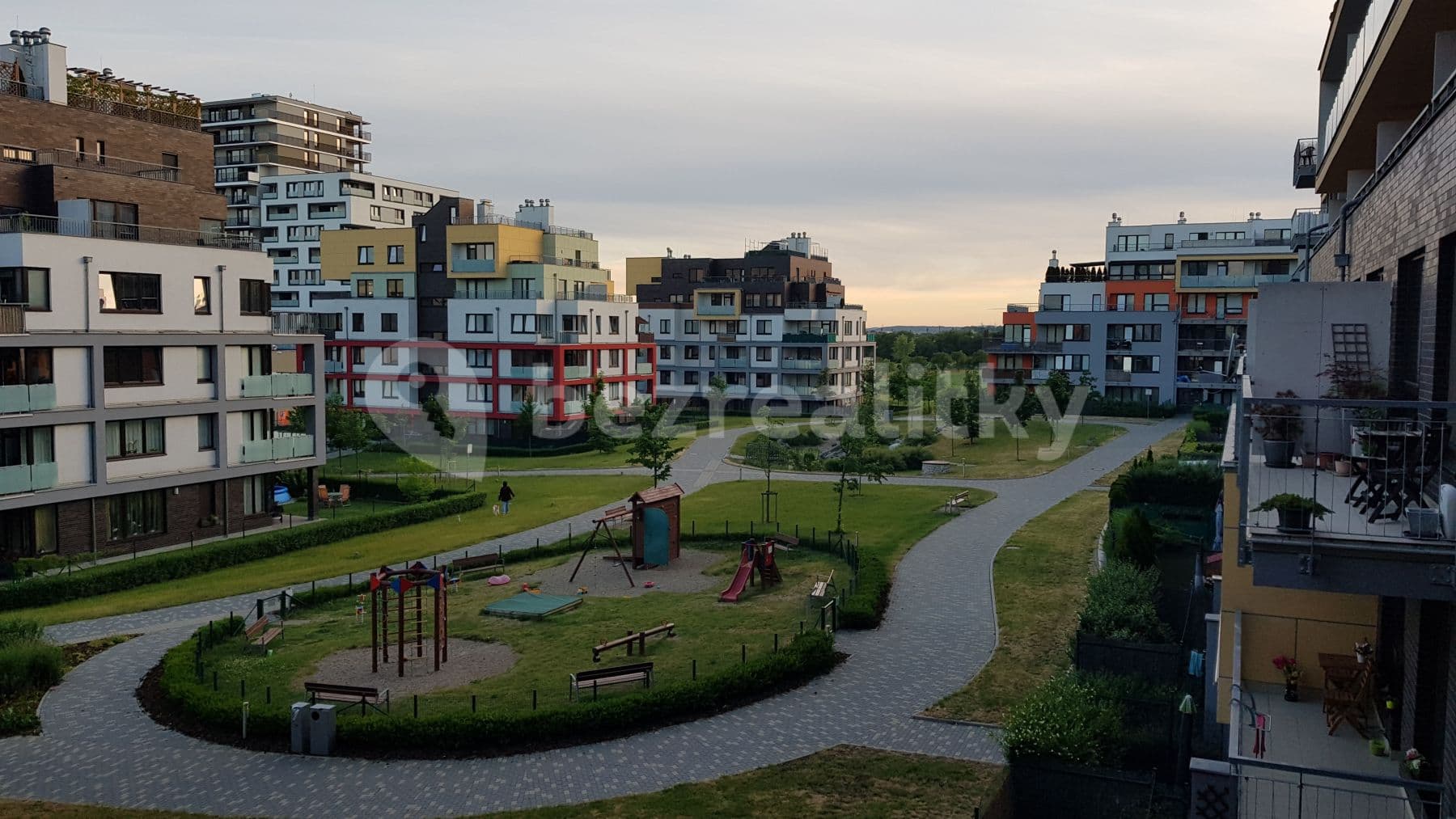 Prenájom bytu 3-izbový 94 m², Laurinova, Praha, Praha Prenájom bytu 3-izbový 94 m², Laurinova, Praha, Praha