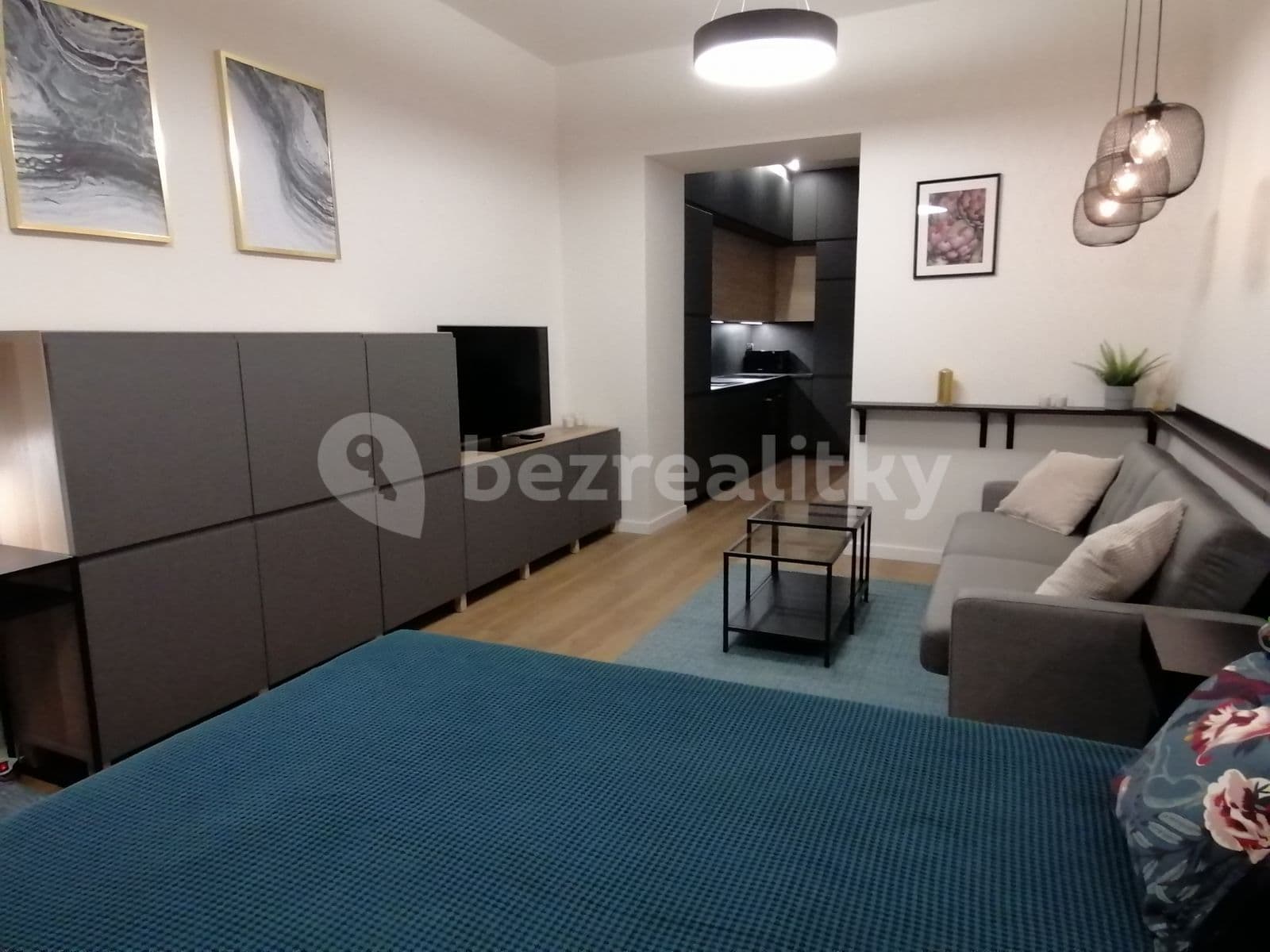 Prenájom bytu 2-izbový 50 m², Pivovarská, Praha, Praha Prenájom bytu 2-izbový 50 m², Pivovarská, Praha, Praha
