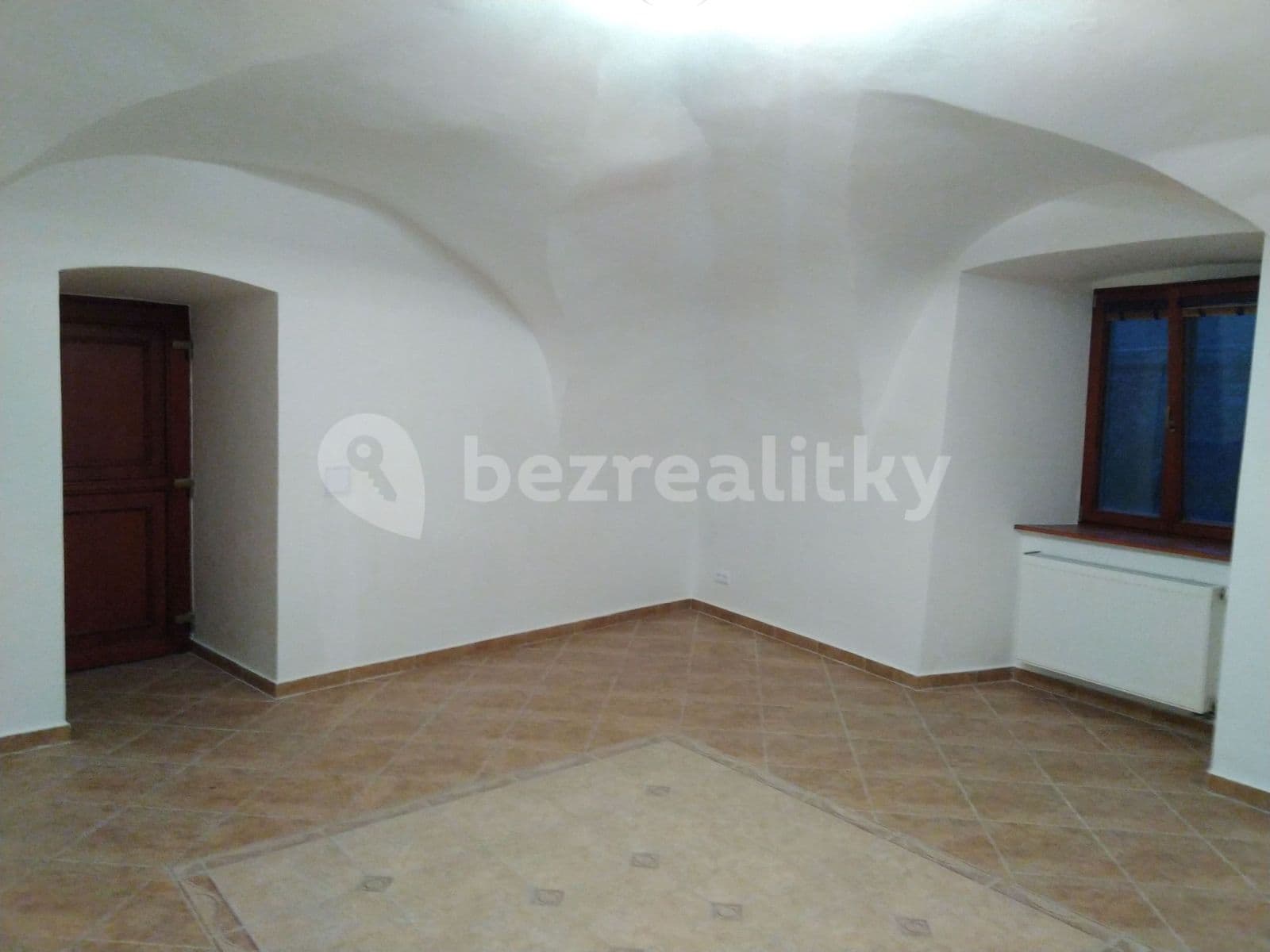 Prenájom nebytového priestoru 30 m², Kynského, Slaný, Středočeský kraj Prenájom nebytového priestoru 30 m², Kynského, Slaný, Středočeský kraj