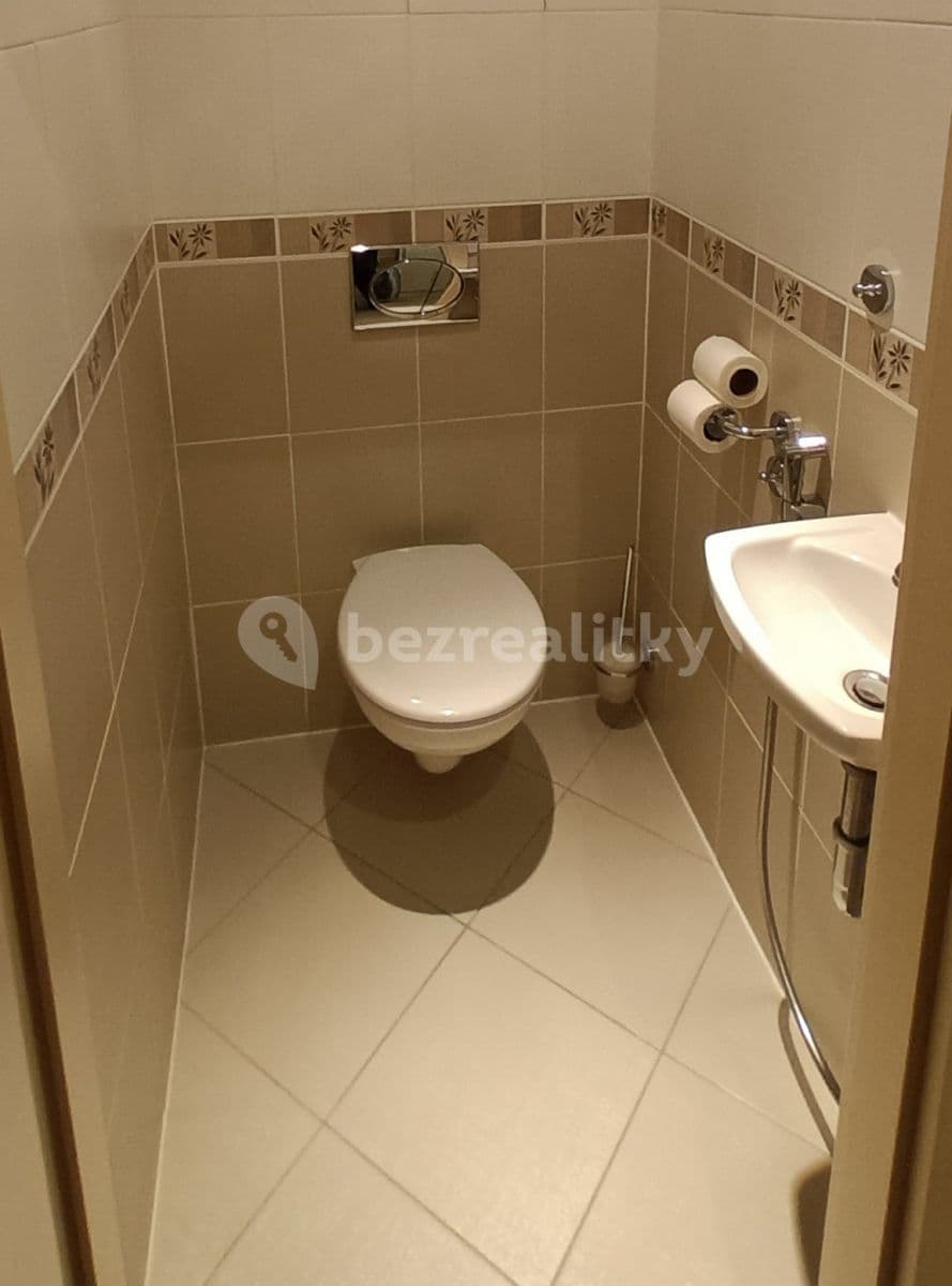 Prenájom bytu 3-izbový 68 m², Formánkova, Praha, Praha Prenájom bytu 3-izbový 68 m², Formánkova, Praha, Praha