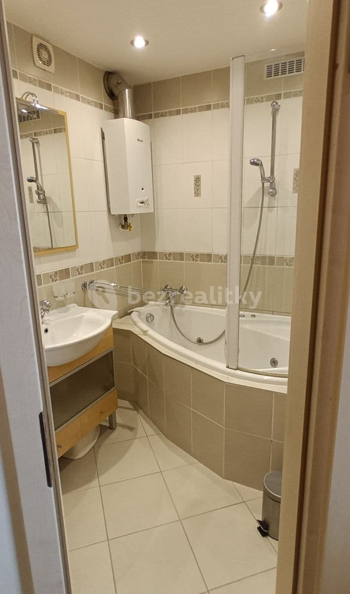 Prenájom bytu 3-izbový 68 m², Formánkova, Praha, Praha Prenájom bytu 3-izbový 68 m², Formánkova, Praha, Praha