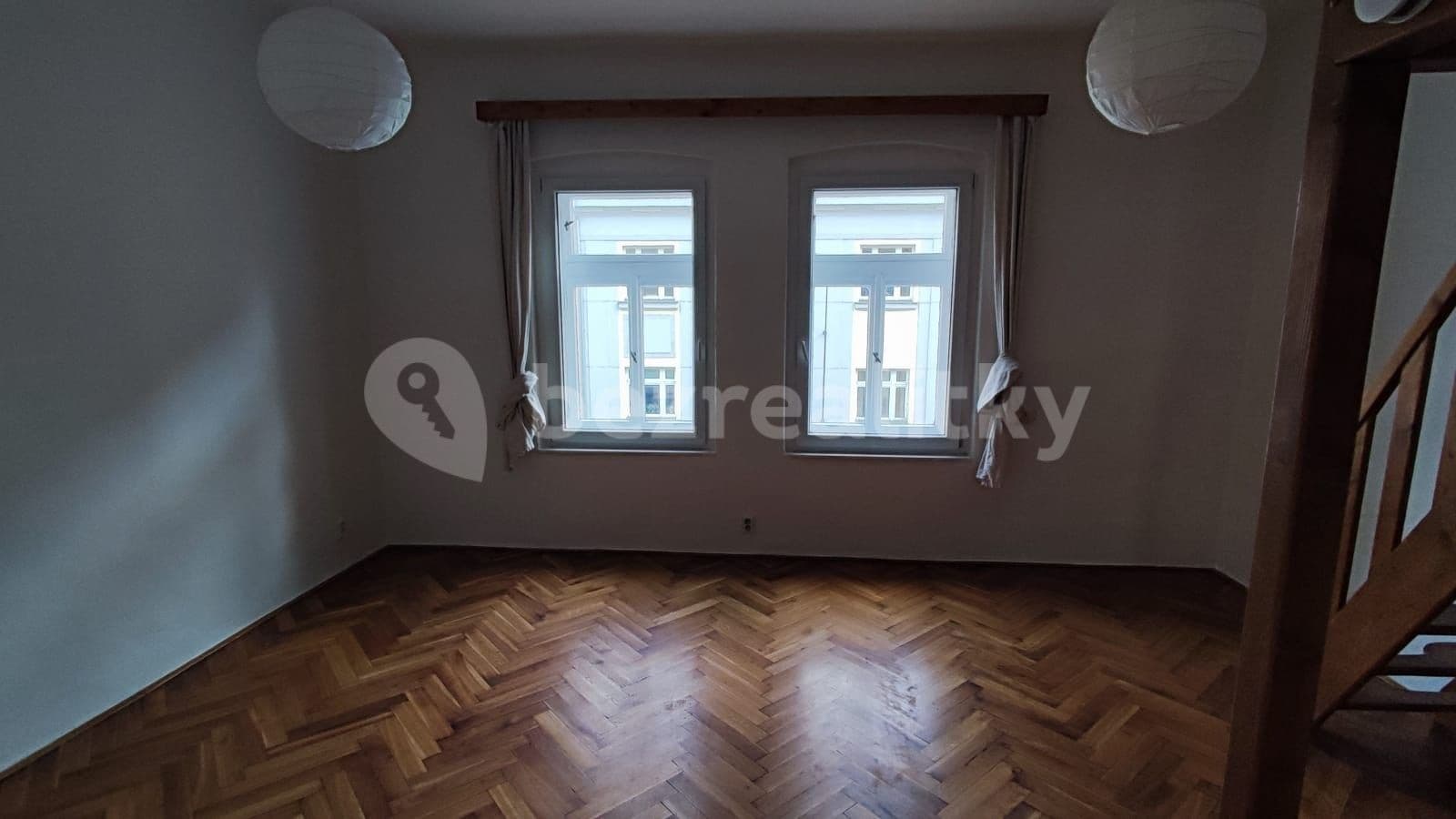 Prenájom bytu 1-izbový 33 m², Pod Vítkovem, Praha, Praha Prenájom bytu 1-izbový 33 m², Pod Vítkovem, Praha, Praha