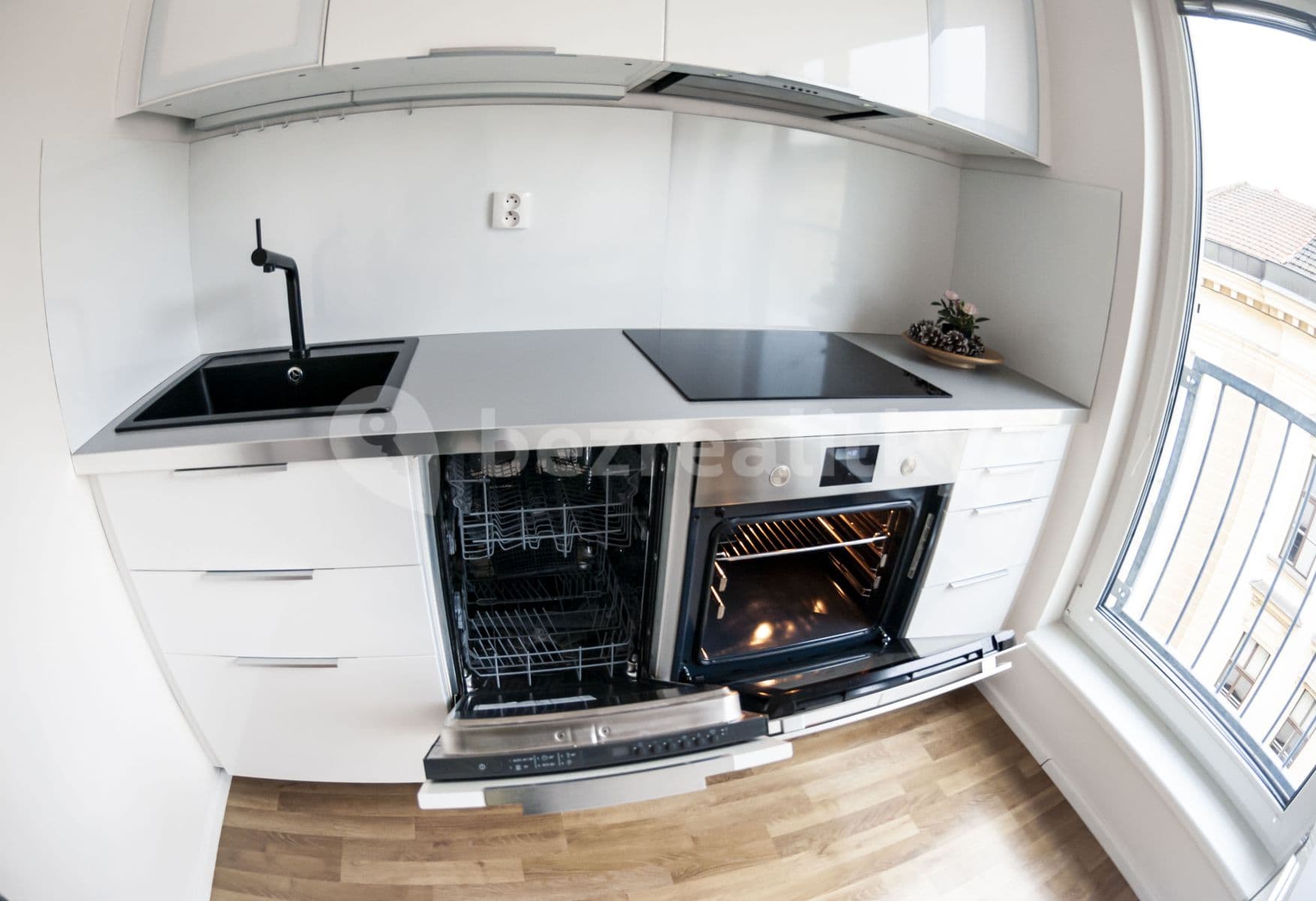 Prenájom bytu 2-izbový 55 m², Přadlácká, Brno, Jihomoravský kraj Prenájom bytu 2-izbový 55 m², Přadlácká, Brno, Jihomoravský kraj