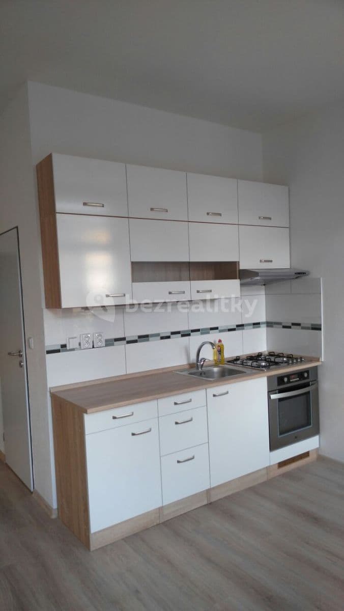 Prenájom bytu 1-izbový 22 m², Chlumova, Jihlava, Kraj Vysočina Prenájom bytu 1-izbový 22 m², Chlumova, Jihlava, Kraj Vysočina