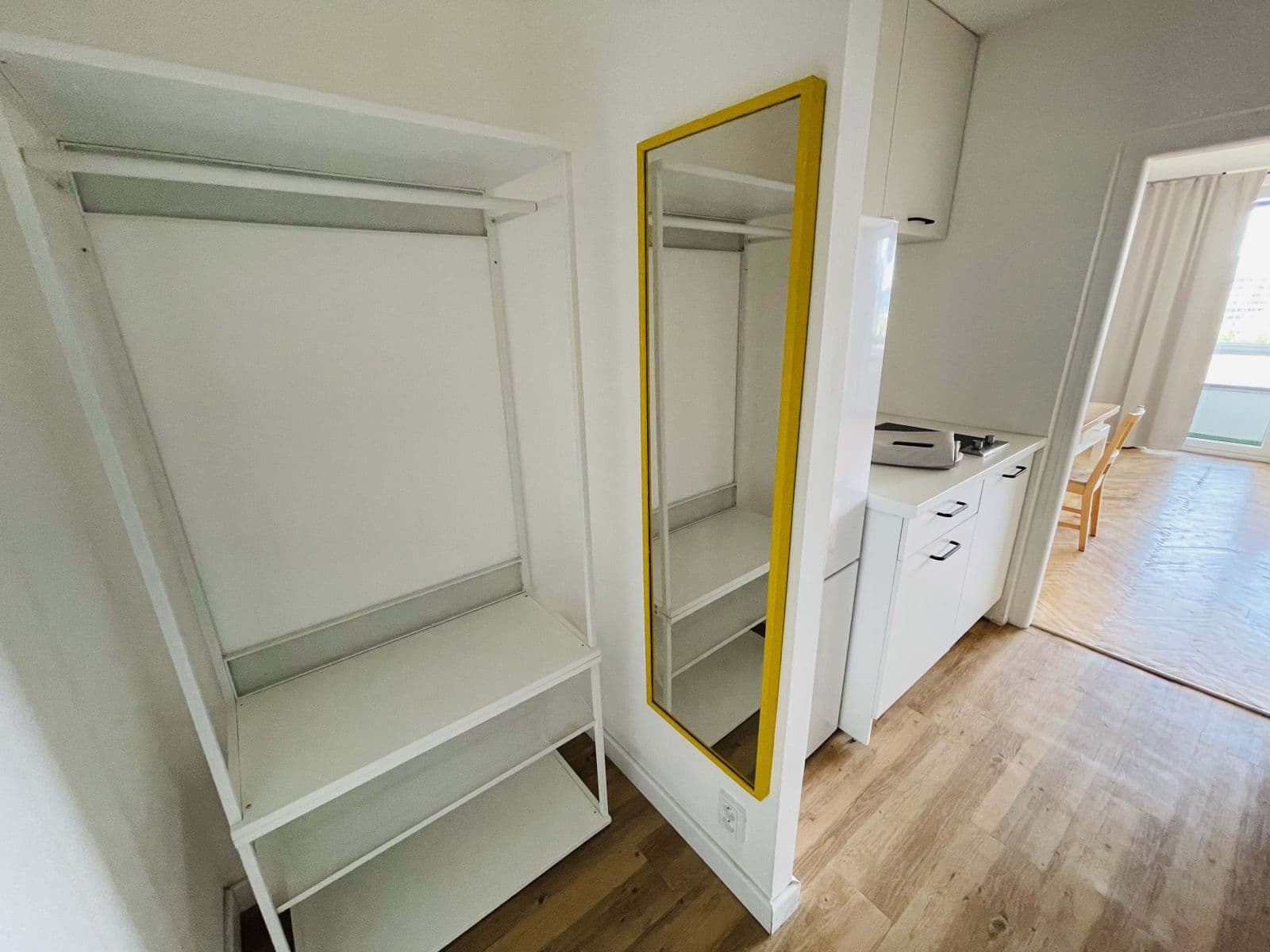 Prenájom bytu 1-izbový 30 m², Ostravská, Liberec, Liberecký kraj Prenájom bytu 1-izbový 30 m², Ostravská, Liberec, Liberecký kraj