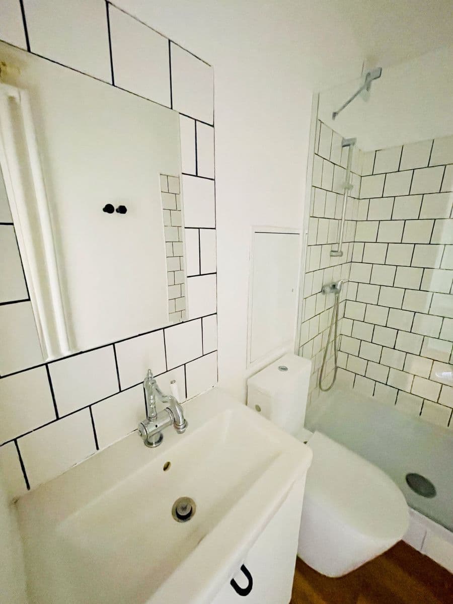 Prenájom bytu 1-izbový 30 m², Ostravská, Liberec, Liberecký kraj Prenájom bytu 1-izbový 30 m², Ostravská, Liberec, Liberecký kraj