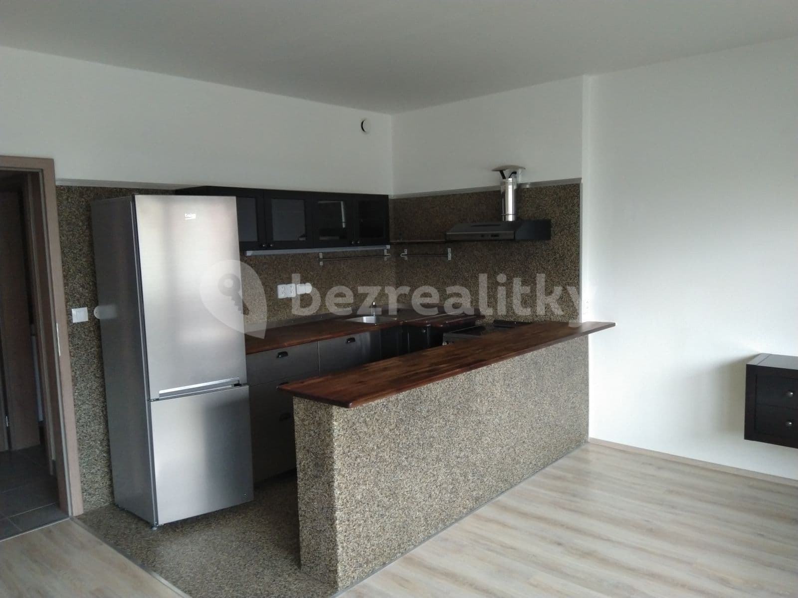 Prenájom bytu 1-izbový 50 m², Tupolevova, Praha, Praha Prenájom bytu 1-izbový 50 m², Tupolevova, Praha, Praha