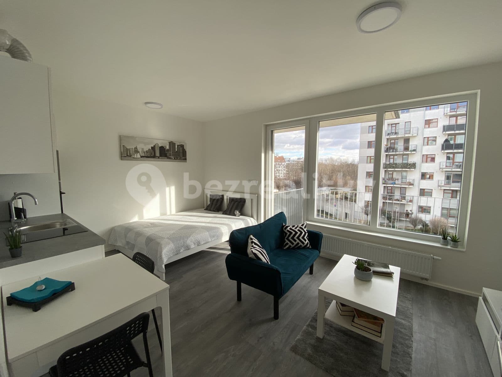 Prenájom bytu 1-izbový 28 m², Ocelářská, Praha, Praha Prenájom bytu 1-izbový 28 m², Ocelářská, Praha, Praha