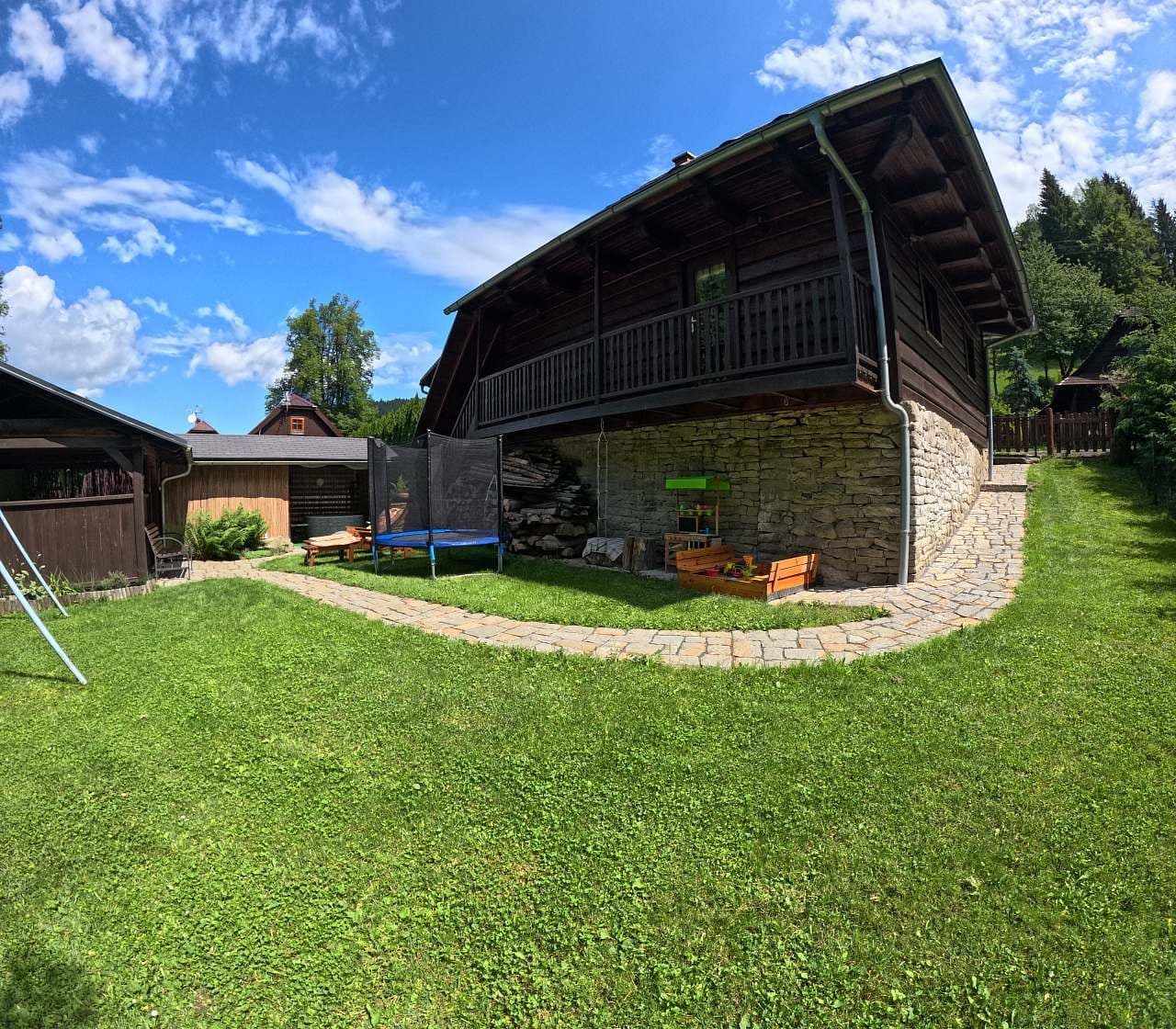 Prenájom rekreačného objektu, Velké Karlovice, Zlínský kraj Prenájom rekreačného objektu, Velké Karlovice, Zlínský kraj