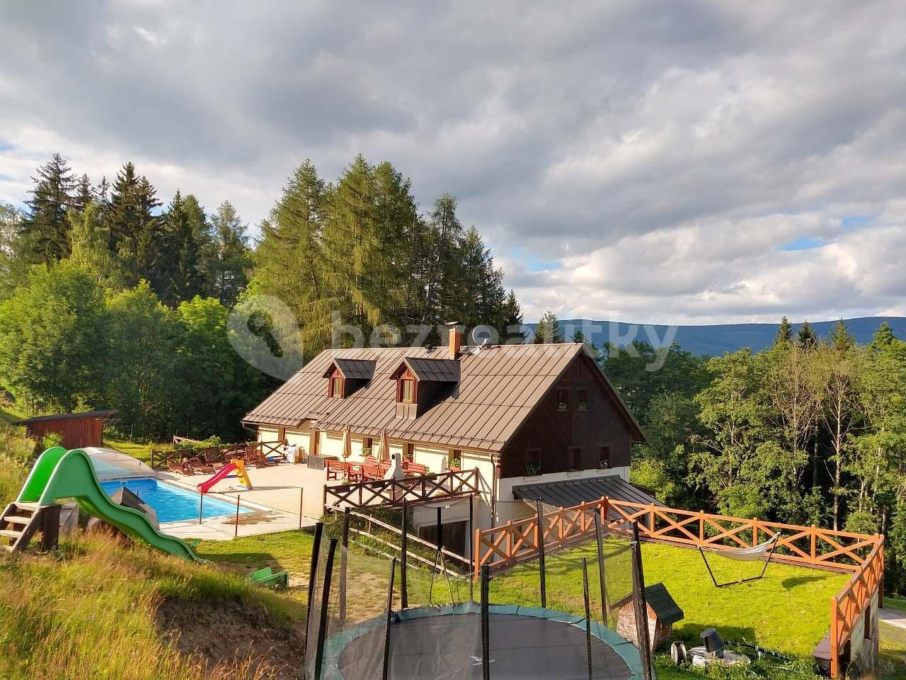 Prenájom rekreačného objektu, Vrchlabí, Královéhradecký kraj Prenájom rekreačného objektu, Vrchlabí, Královéhradecký kraj