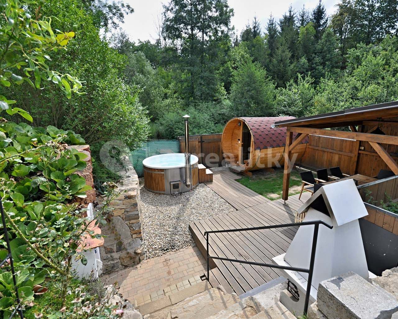 Prenájom rekreačného objektu, Police, Kraj Vysočina Prenájom rekreačného objektu, Police, Kraj Vysočina