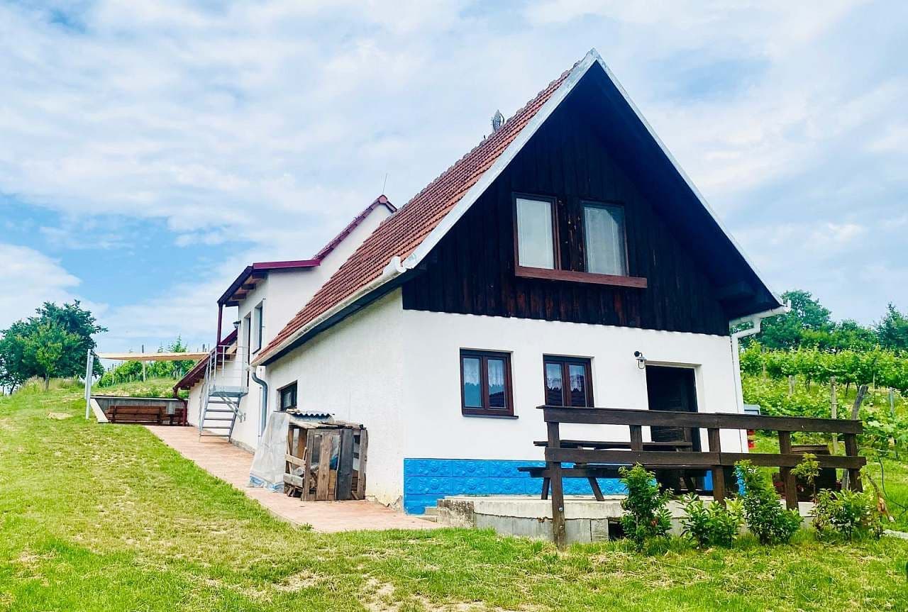 Prenájom rekreačného objektu, Mutěnice, Jihomoravský kraj Prenájom rekreačného objektu, Mutěnice, Jihomoravský kraj