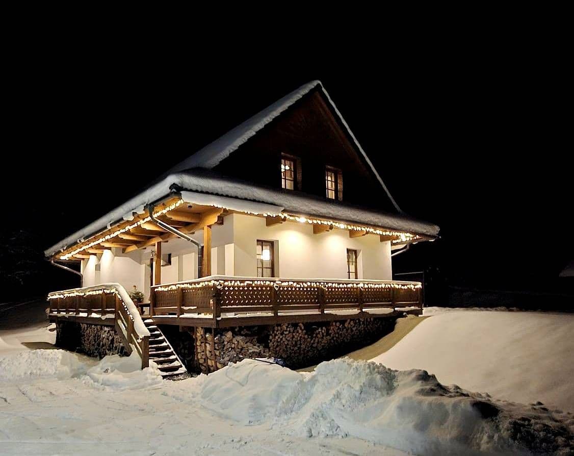 Prenájom rekreačného objektu, Dolní Lomná, Moravskoslezský kraj Prenájom rekreačného objektu, Dolní Lomná, Moravskoslezský kraj