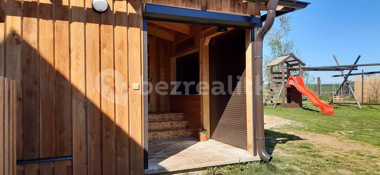 Prenájom rekreačného objektu, Dešov, Kraj Vysočina Prenájom rekreačného objektu, Dešov, Kraj Vysočina