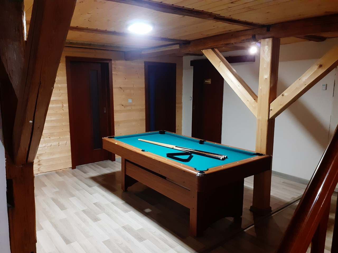 Prenájom rekreačného objektu, Chvaleč, Královéhradecký kraj Prenájom rekreačného objektu, Chvaleč, Královéhradecký kraj