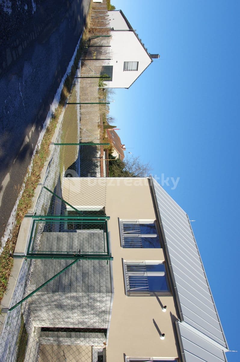 Prenájom domu 93 m², pozemok 300 m², Spádová, Kamenice, Středočeský kraj Prenájom domu 93 m², pozemok 300 m², Spádová, Kamenice, Středočeský kraj