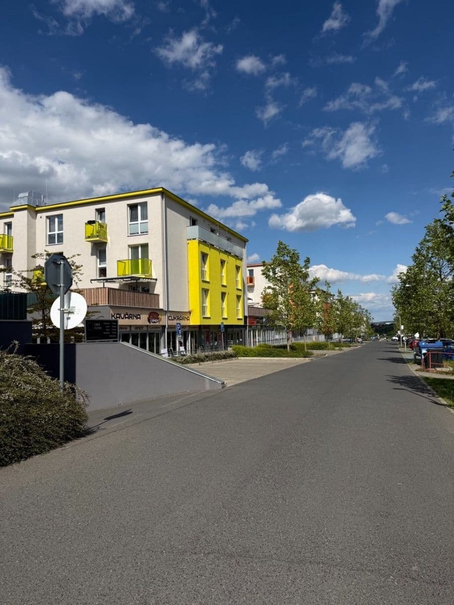 Predaj bytu 2-izbový 69 m², Cedrová, Jesenice, Středočeský kraj Predaj bytu 2-izbový 69 m², Cedrová, Jesenice, Středočeský kraj