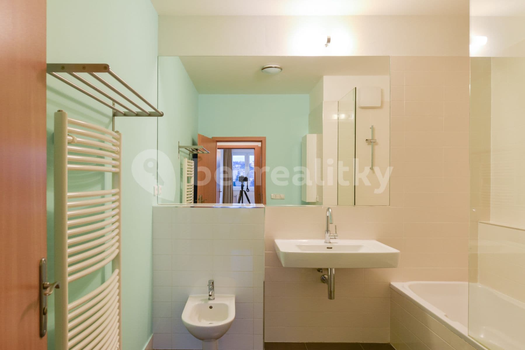 Prenájom bytu 2-izbový 87 m², Kudrnova, Praha, Praha Prenájom bytu 2-izbový 87 m², Kudrnova, Praha, Praha