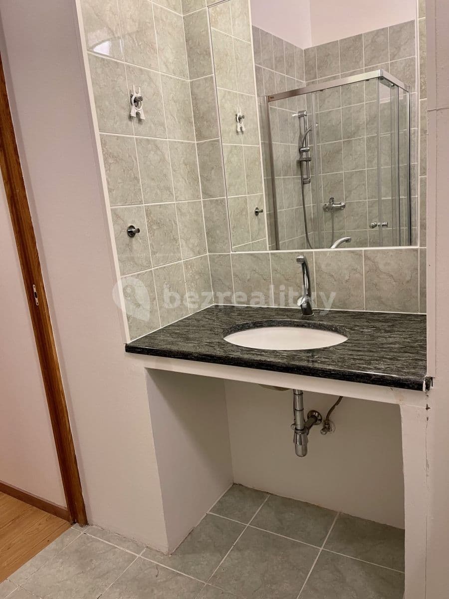 Prenájom bytu 1-izbový 52 m², Letohradská, Praha, Praha Prenájom bytu 1-izbový 52 m², Letohradská, Praha, Praha