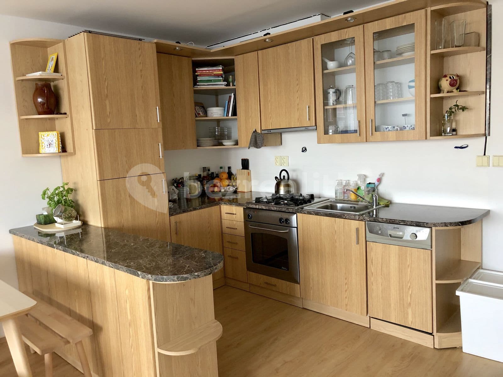 Prenájom bytu 3-izbový 78 m², Chalabalova, Praha, Praha Prenájom bytu 3-izbový 78 m², Chalabalova, Praha, Praha