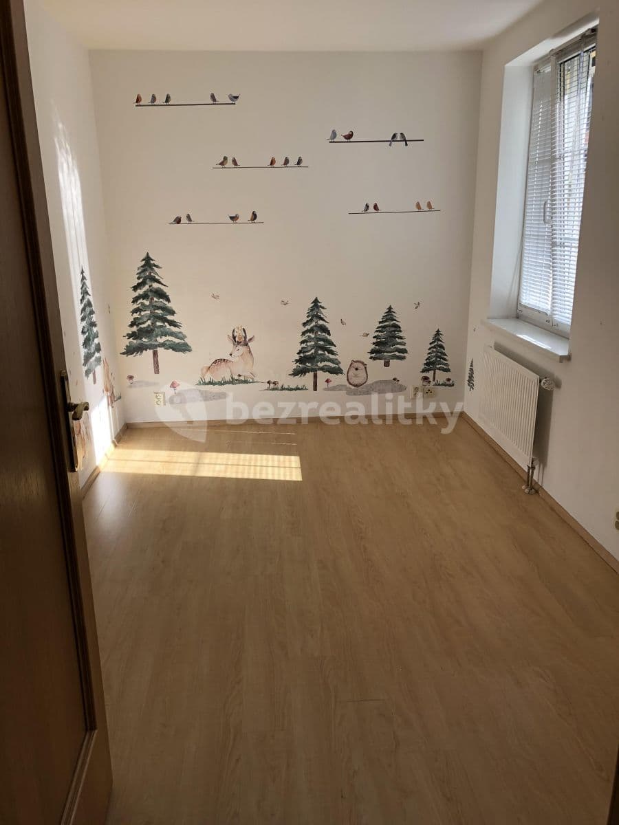 Prenájom bytu 3-izbový 78 m², Chalabalova, Praha, Praha Prenájom bytu 3-izbový 78 m², Chalabalova, Praha, Praha