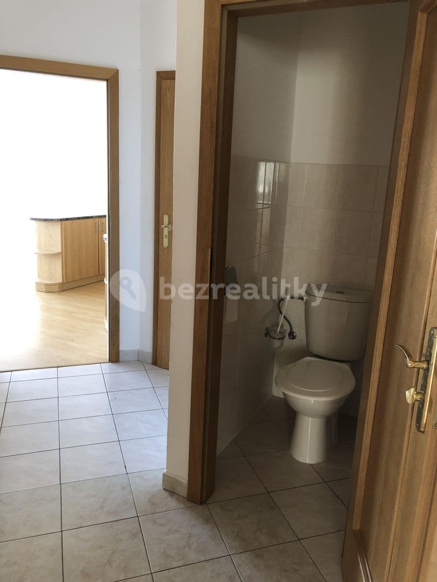 Prenájom bytu 3-izbový 78 m², Chalabalova, Praha, Praha Prenájom bytu 3-izbový 78 m², Chalabalova, Praha, Praha