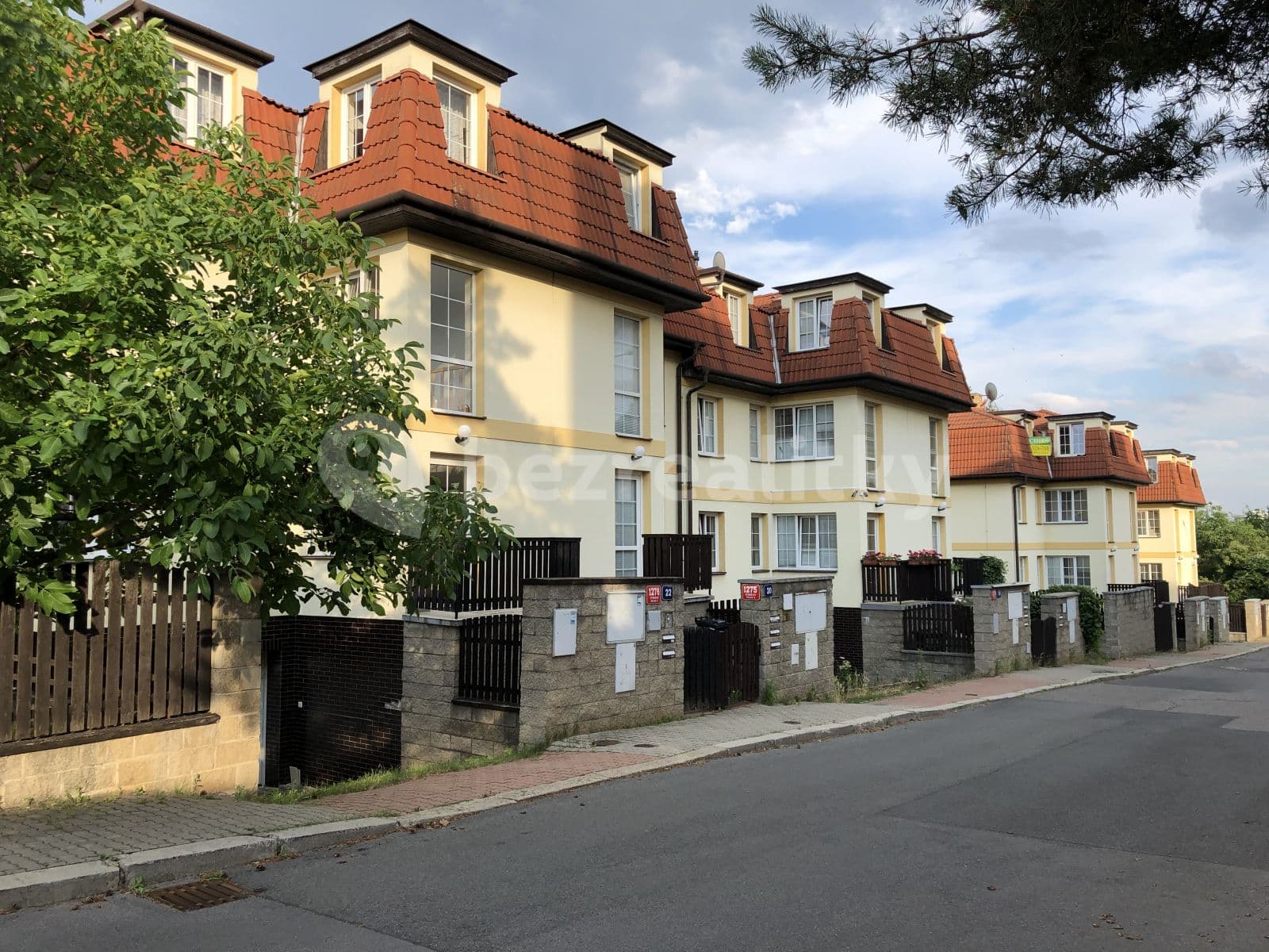 Prenájom bytu 3-izbový 78 m², Chalabalova, Praha, Praha Prenájom bytu 3-izbový 78 m², Chalabalova, Praha, Praha