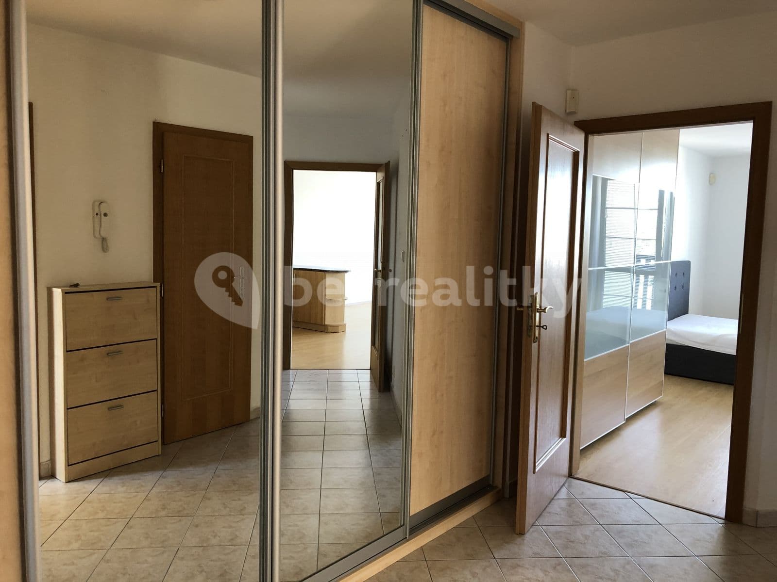 Prenájom bytu 3-izbový 78 m², Chalabalova, Praha, Praha Prenájom bytu 3-izbový 78 m², Chalabalova, Praha, Praha