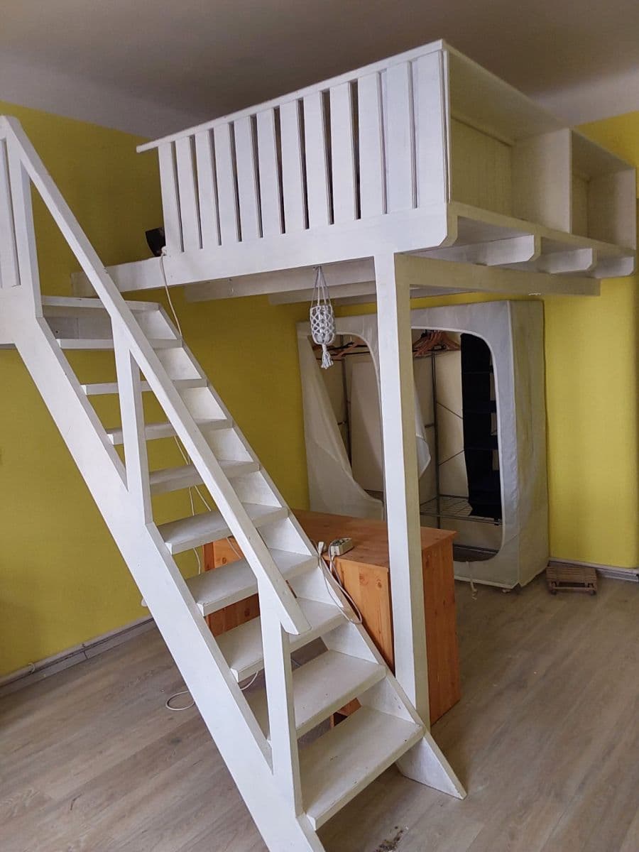 Prenájom bytu 1-izbový 44 m², Madridská, Praha, Praha Prenájom bytu 1-izbový 44 m², Madridská, Praha, Praha