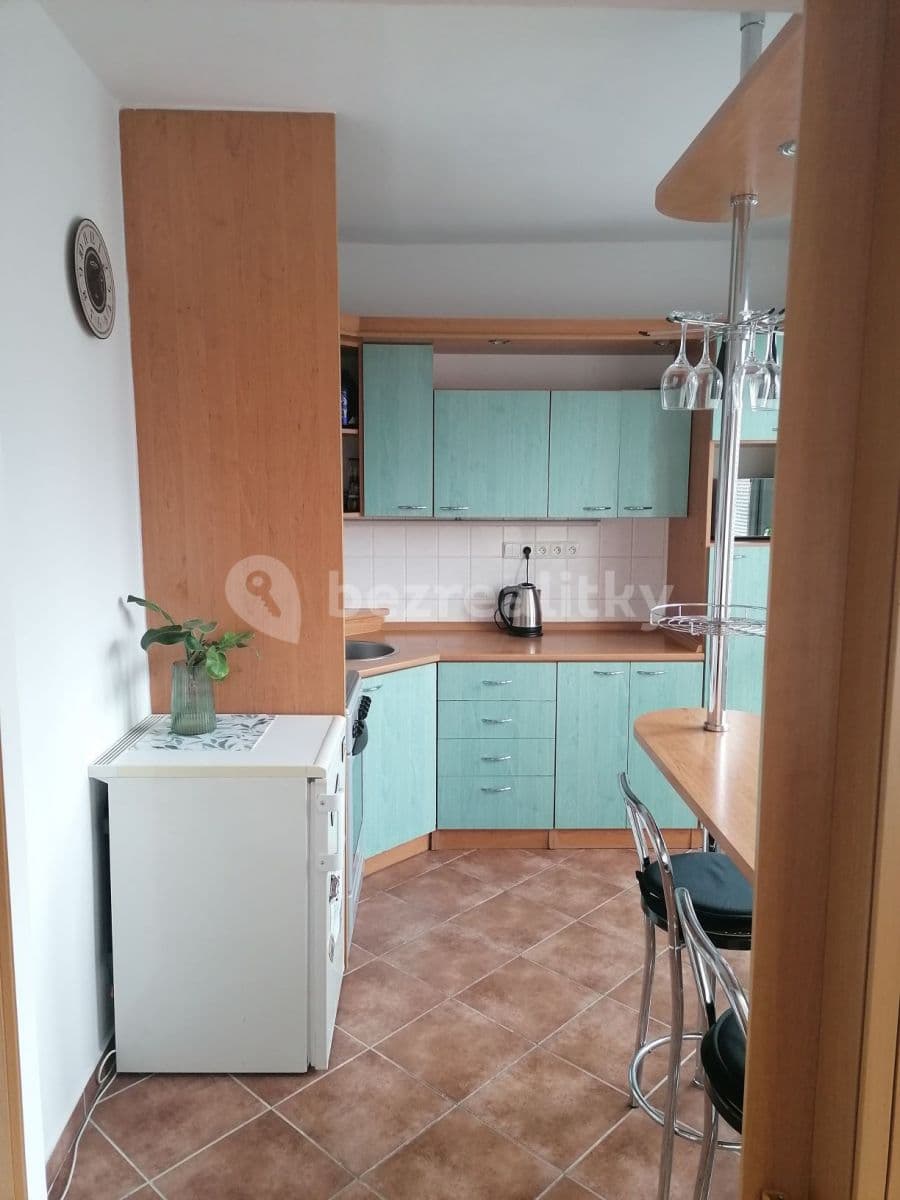 Prenájom bytu 2-izbový 63 m², Pařížská, Kladno, Středočeský kraj Prenájom bytu 2-izbový 63 m², Pařížská, Kladno, Středočeský kraj