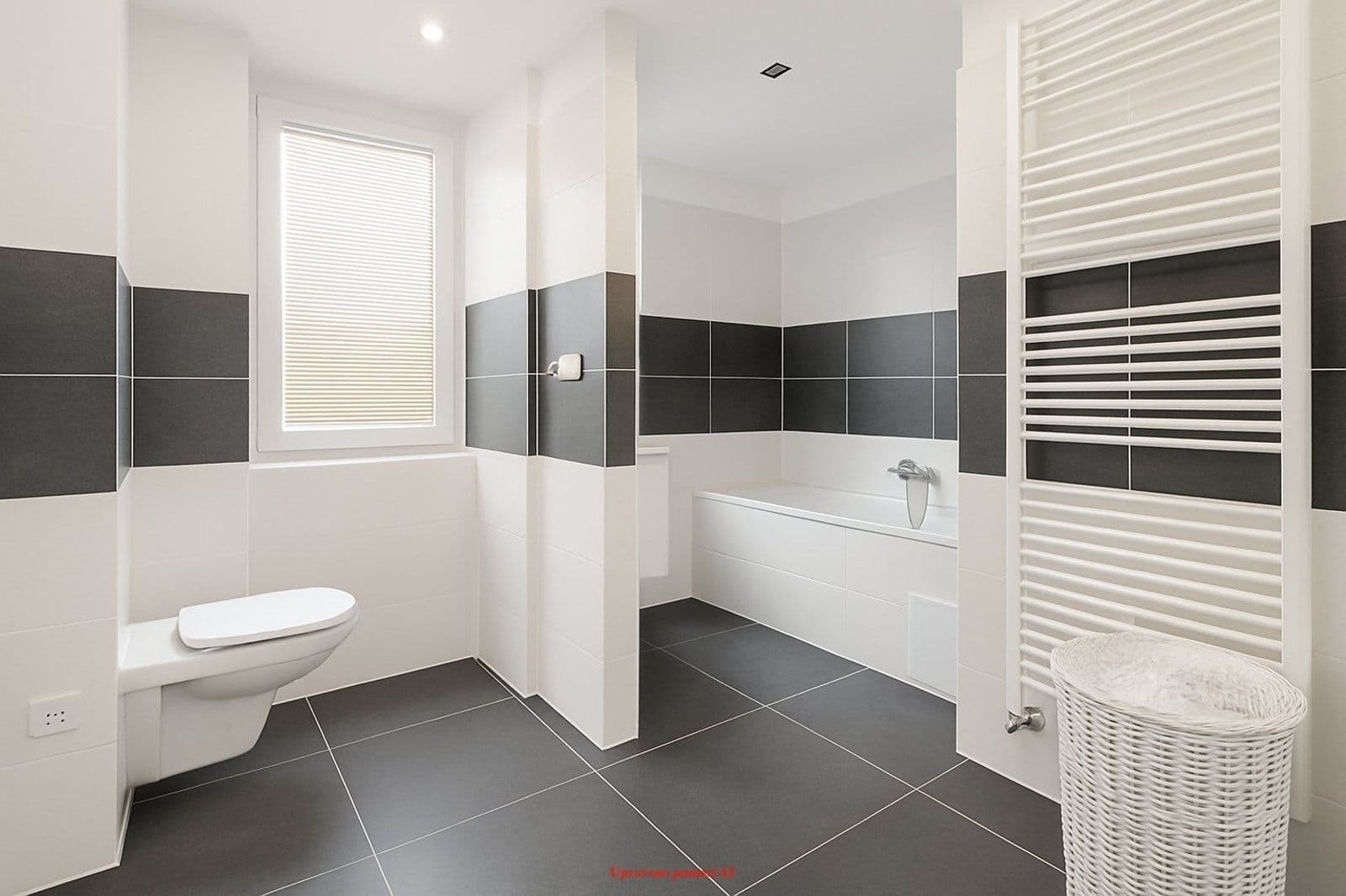 Prenájom bytu 3-izbový 83 m², Na Desátém, Ostrava, Moravskoslezský kraj Prenájom bytu 3-izbový 83 m², Na Desátém, Ostrava, Moravskoslezský kraj