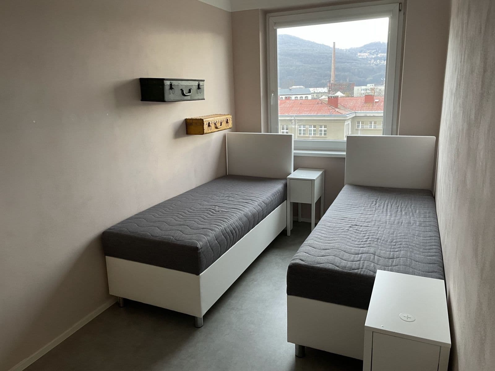 Prenájom bytu 2-izbový 48 m², Keplerova, Ústí nad Labem, Ústecký kraj Prenájom bytu 2-izbový 48 m², Keplerova, Ústí nad Labem, Ústecký kraj
