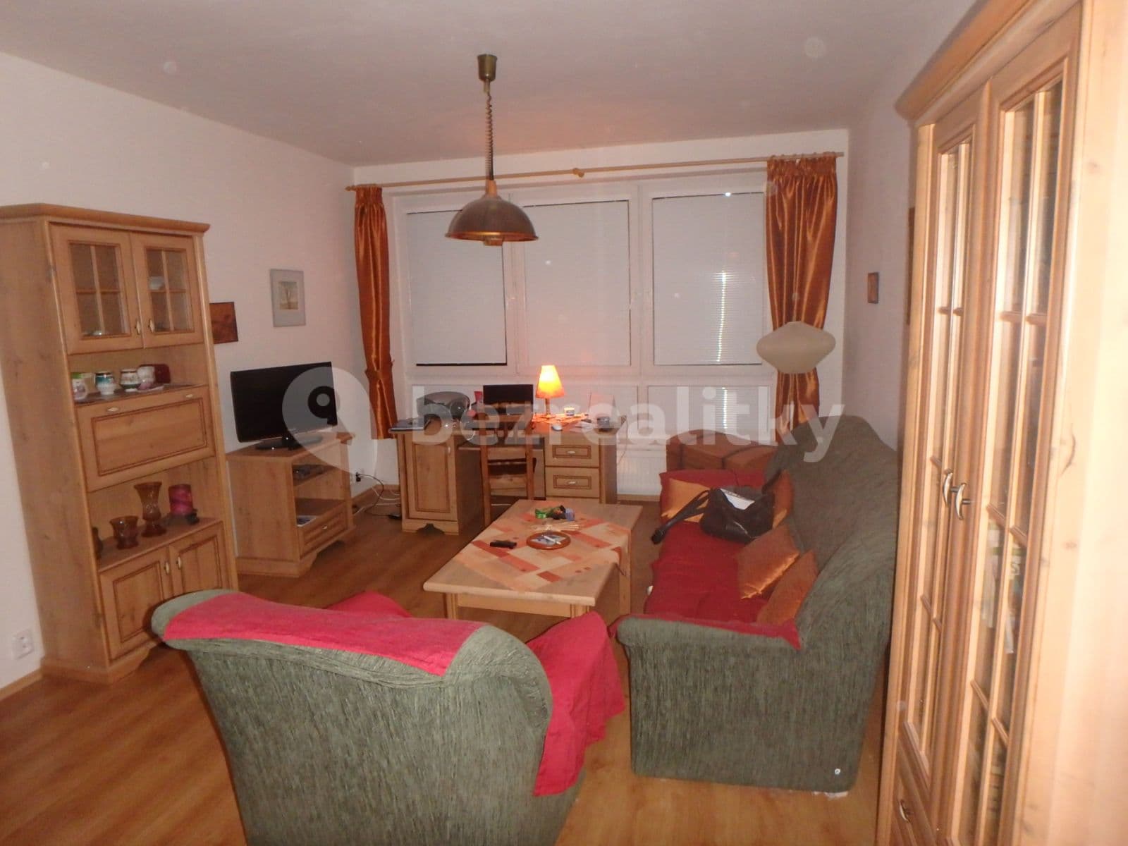 Prenájom bytu 2-izbový 43 m², U Nemocnice, Jilemnice, Liberecký kraj Prenájom bytu 2-izbový 43 m², U Nemocnice, Jilemnice, Liberecký kraj