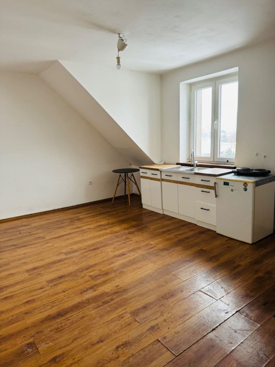 Prenájom bytu Garsoniéra 25 m², 28. října, Ostrava, Moravskoslezský kraj Prenájom bytu Garsoniéra 25 m², 28. října, Ostrava, Moravskoslezský kraj