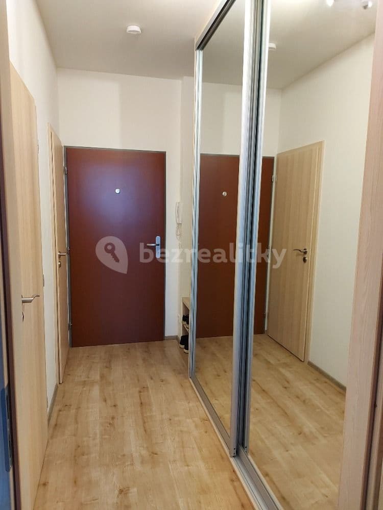 Prenájom bytu 1-izbový 33 m², Freyova, Praha, Praha Prenájom bytu 1-izbový 33 m², Freyova, Praha, Praha