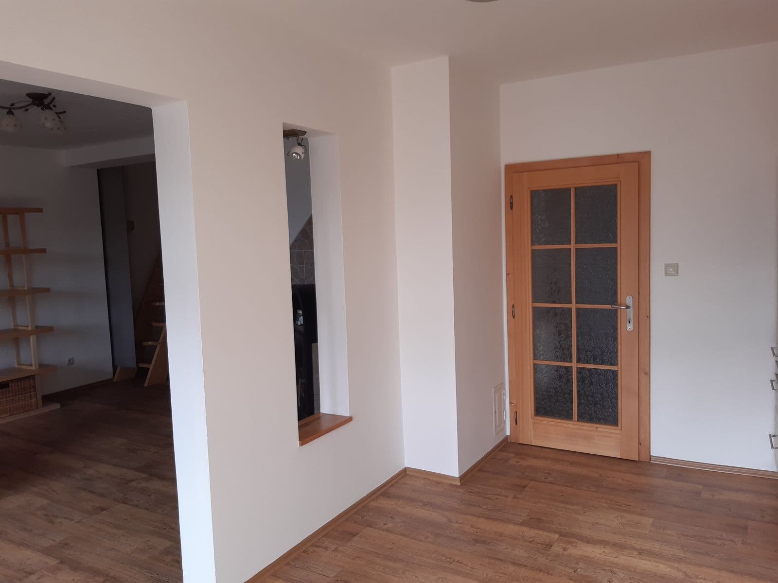 Prenájom bytu 2-izbový 67 m², Masarykovo náměstí, Stříbro, Plzeňský kraj Prenájom bytu 2-izbový 67 m², Masarykovo náměstí, Stříbro, Plzeňský kraj